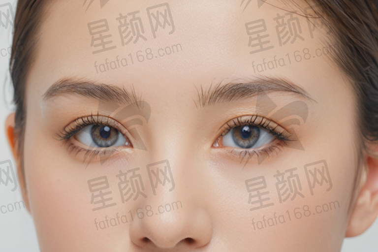 兰州华厦眼科医院全飞秒近视手术费用为14800元，推荐经验很丰富的燕振国医生。