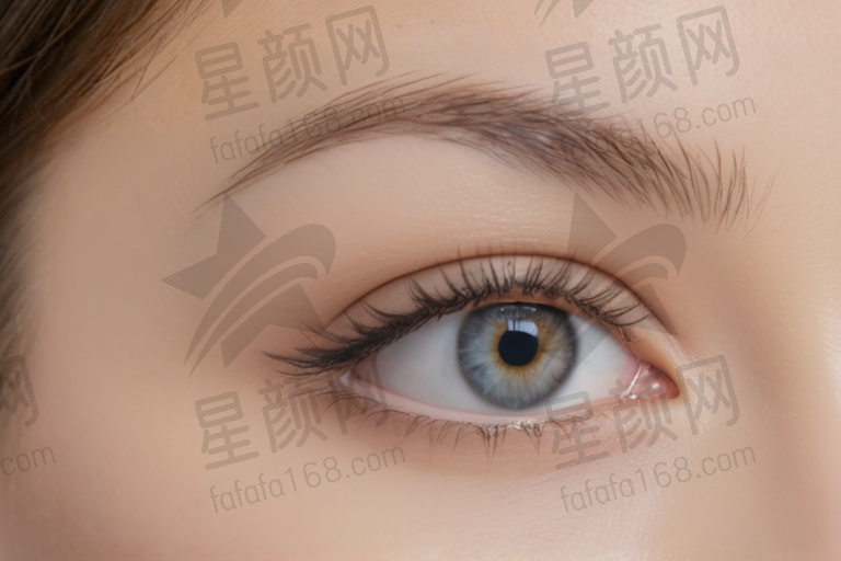 合肥东南眼科医院手术费用详细信息：精细飞秒激光手术费用为12800元/半飞秒近视手术费用为9800元/全飞秒手术费用为14800元。