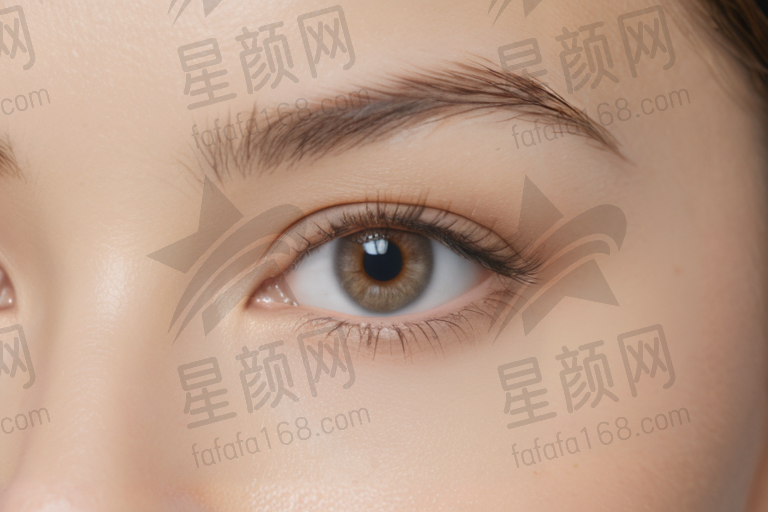 乌鲁木齐爱尔阿迪娅眼科医院手术费用一览：全飞秒激光手术起价20800元/德国蔡司全飞秒手术起价16800元/ICL晶体植入手术起价32000元