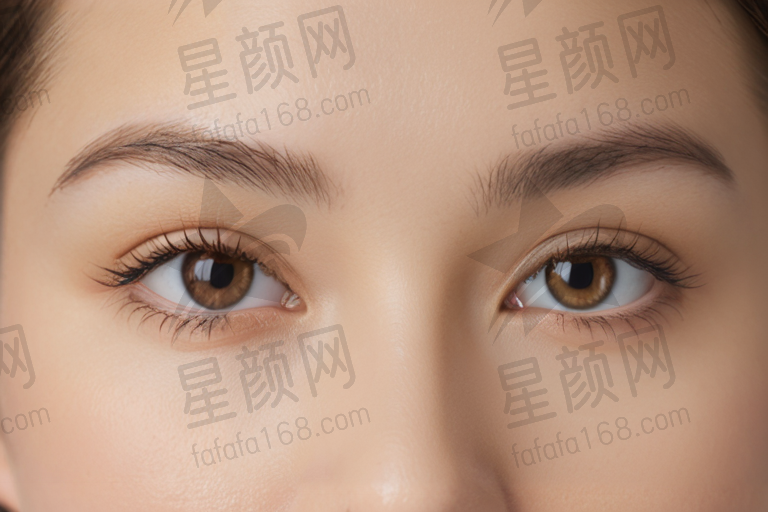 合肥维视眼科医院2025年手术费用一览：全飞秒激光手术13800元、迈可视老视手术17800元、ICL晶体植入29000元。