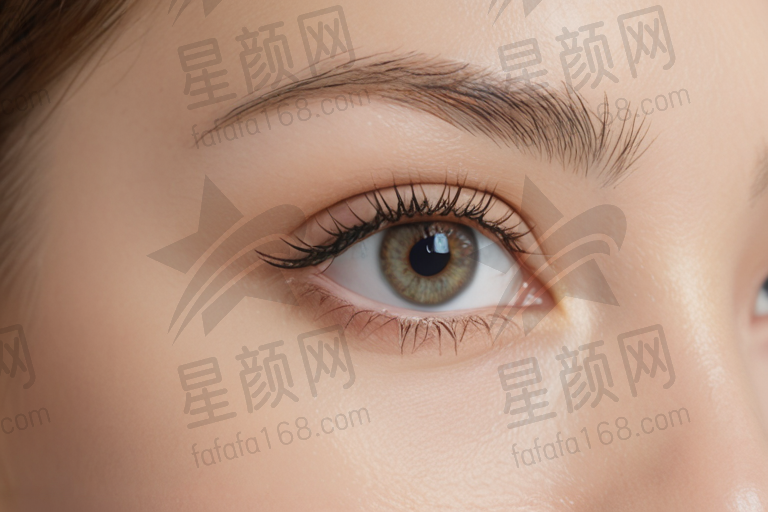 东莞爱尔眼科医院全飞秒激光手术仅需15000元起，眼镜价格从2000元起，可在线轻松预约。