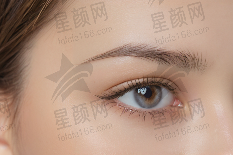 南阳尖峰眼科医院推出鹰鸮全飞秒激光手术仅需15800元，全飞秒近视手术仅需14800元，程正福医生期待您的预约！