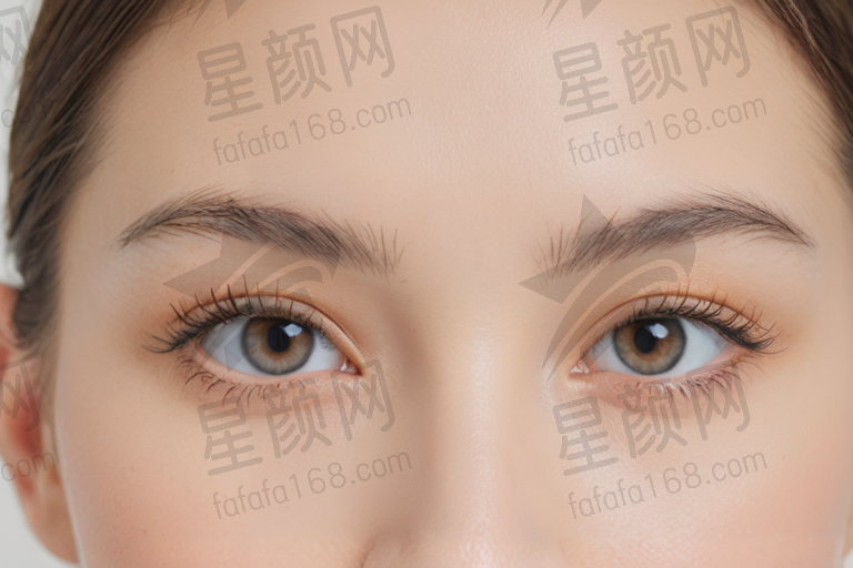 合肥东南眼科医院精细飞秒激光手术费用12800元，夏博近视眼手术值得信赖。