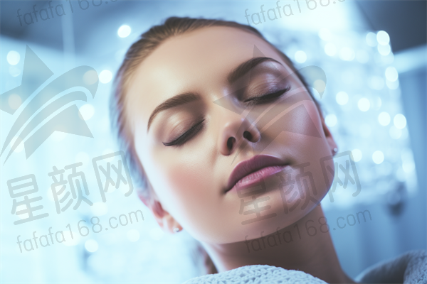 兰州美奥整形美容诊所眼角开大手术价格详解：原价5800元起，现优惠仅需4800元起，机会难得，快来促销！